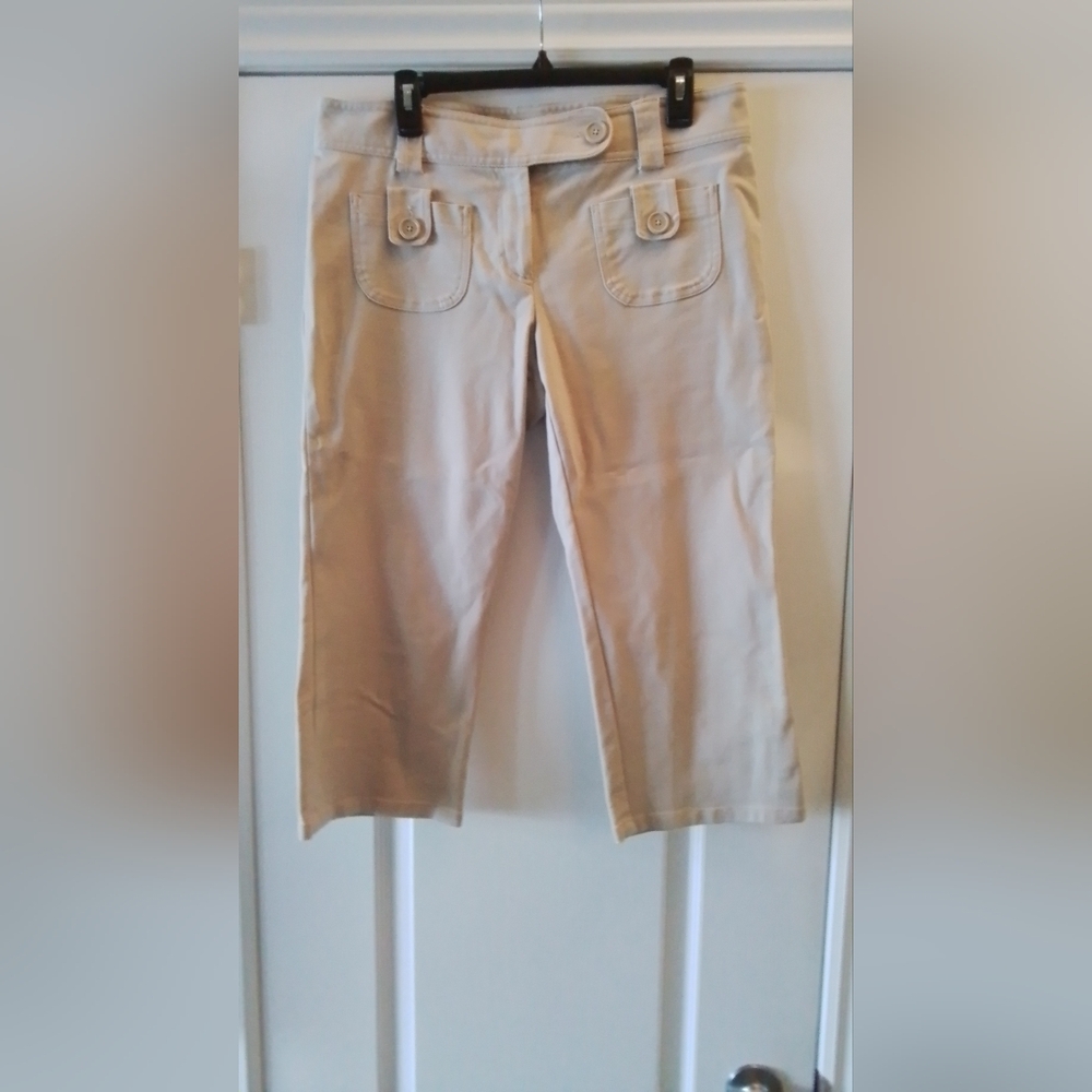 Joe Fresh Women's Khaki Cropped Pants